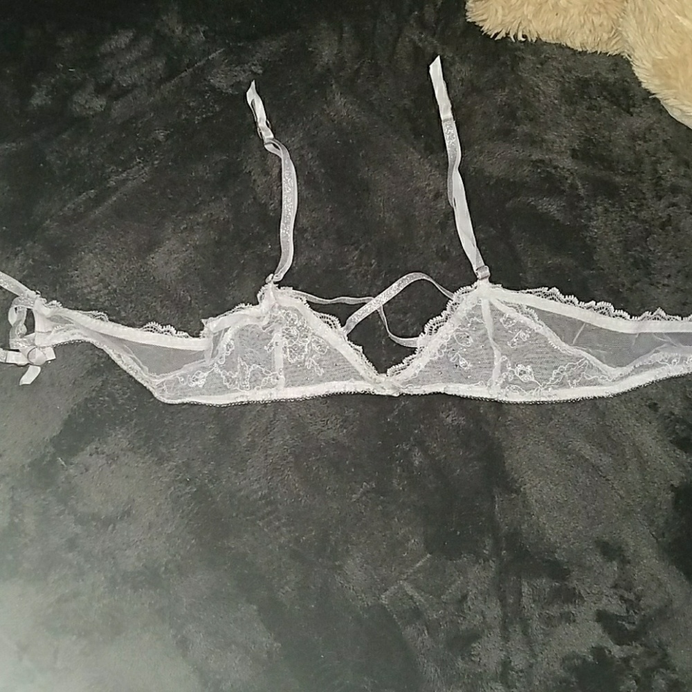 Victoria's Secret lingerie bra